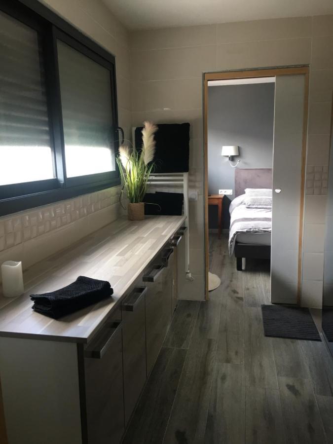 Fun And Sun Room Salles-dʼAude المظهر الخارجي الصورة