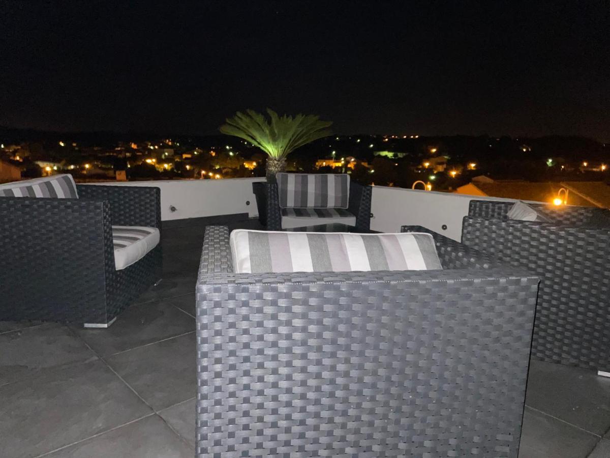 Fun And Sun Room Salles-dʼAude المظهر الخارجي الصورة